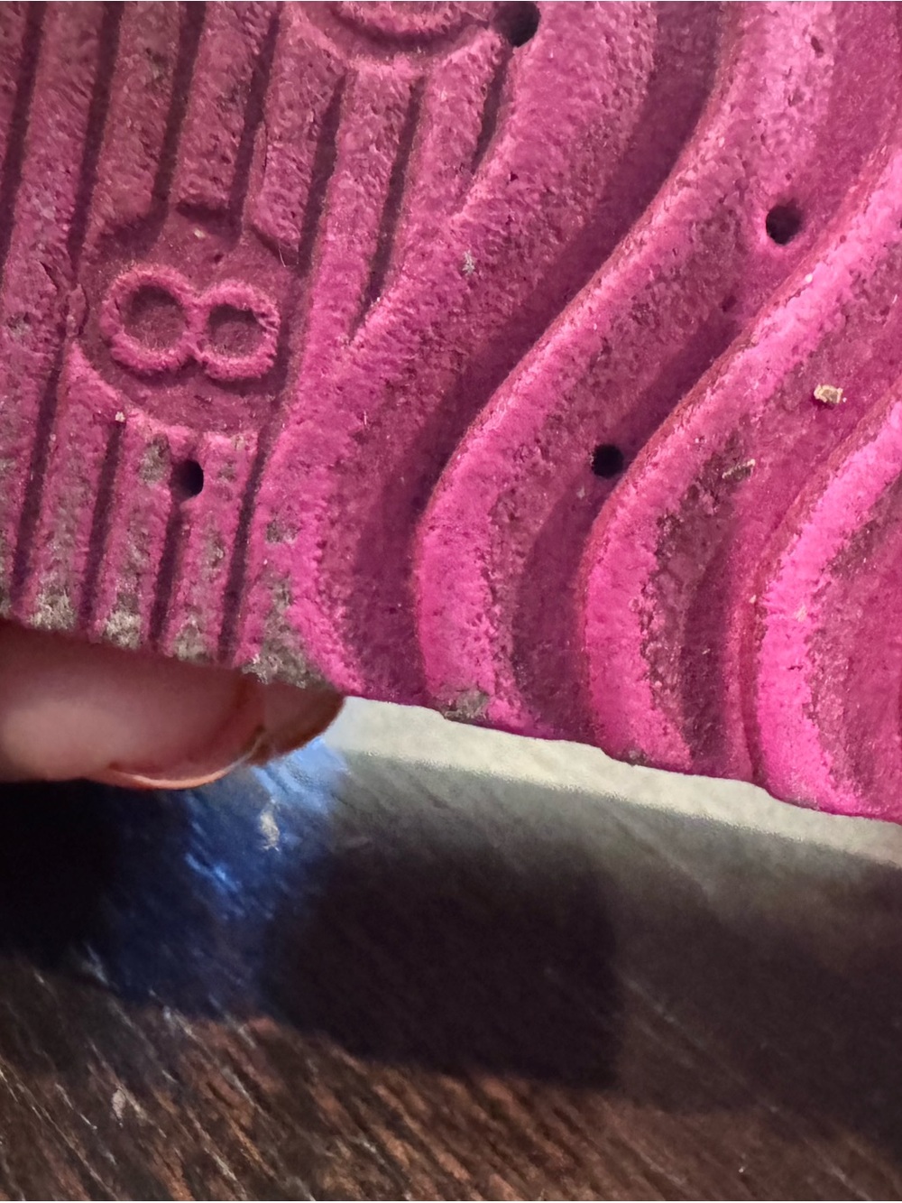 Chinese Laundry Quilted Neon Pink Slide Sandals - Picture 4 of 5